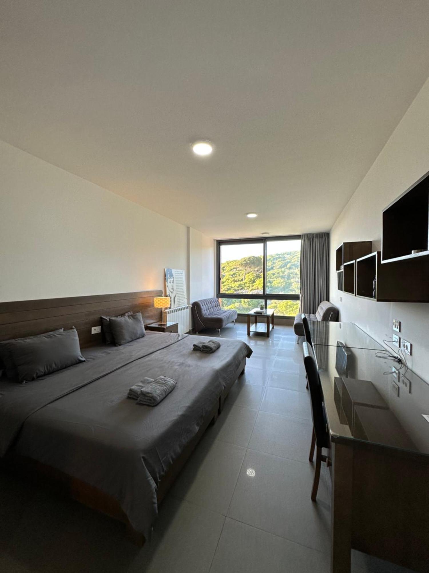 Grey Escape Apartments Qalhat Exterior photo